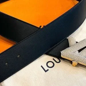 Louis Vuitton | Accessories | Louis Vuitton Rare Black Pearl  display picture 3